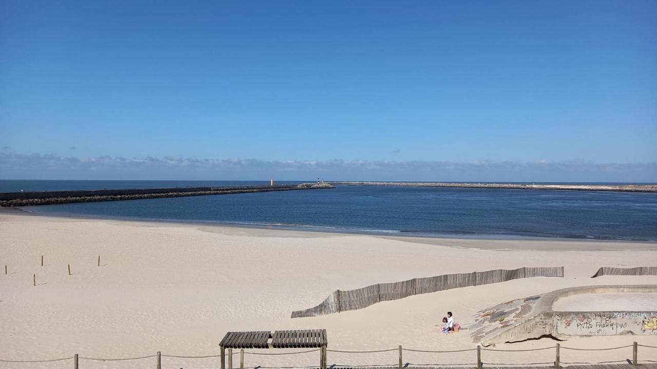 Sonhosqrodopiam Praia Da Barra Extérieur photo
