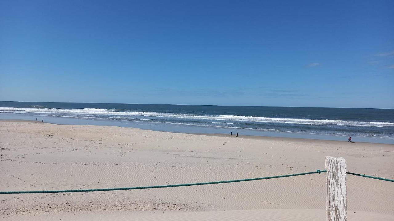 Sonhosqrodopiam Praia Da Barra Extérieur photo