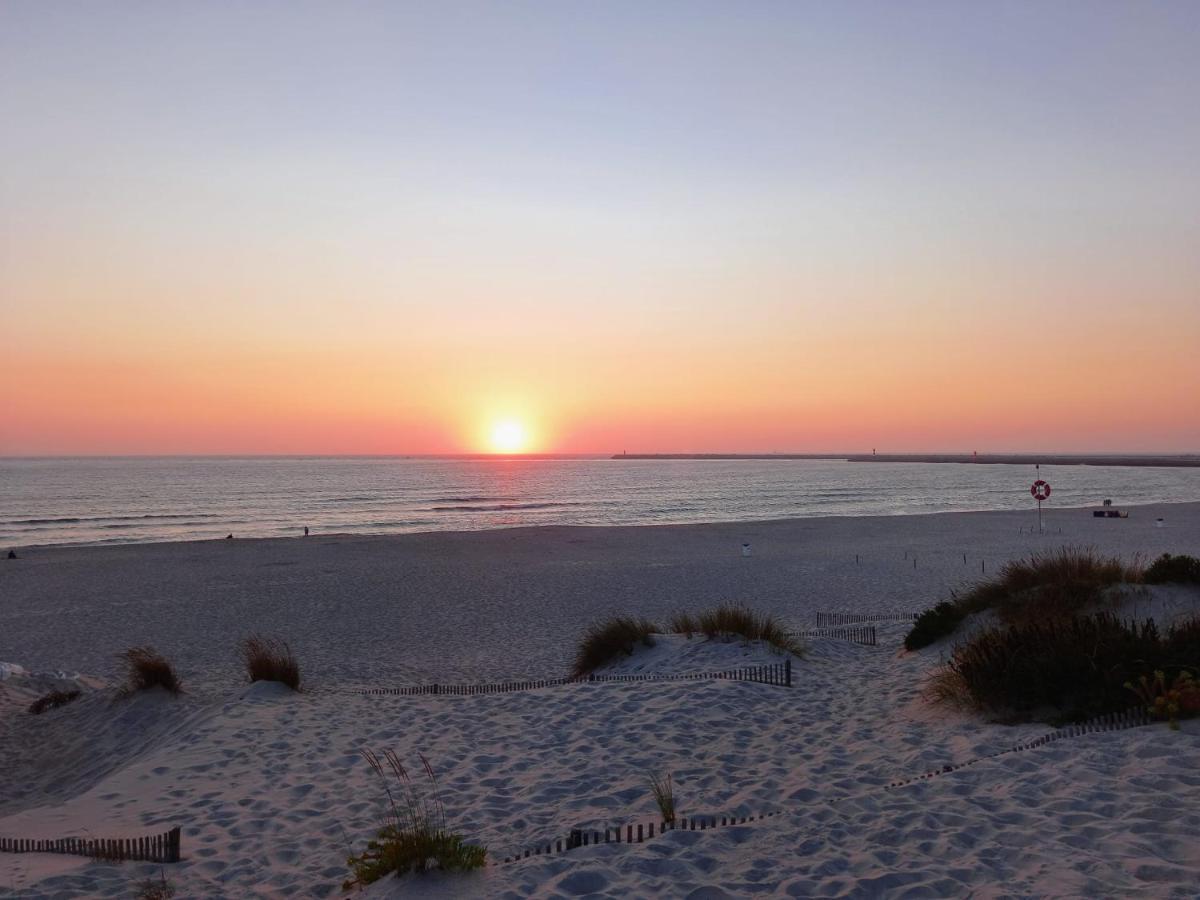 Sonhosqrodopiam Praia Da Barra Extérieur photo